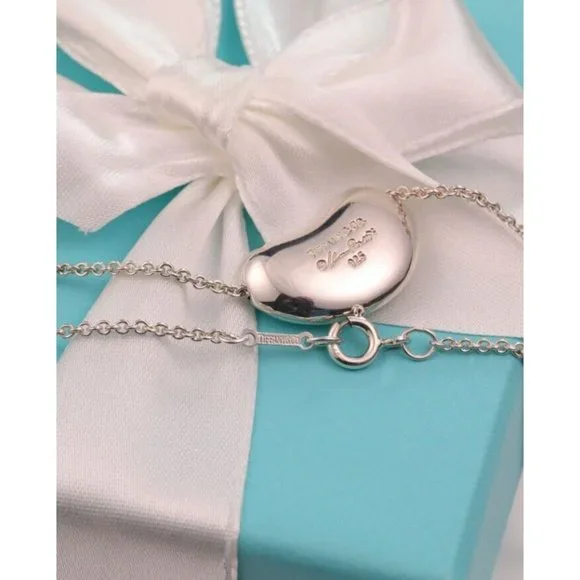 Tiffany & Co. Elsa Peretti Bean Design Pendant Necklace 18mm in Silver 16" Chain - Picture 5 of 9